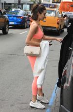 OLIVIA CULPO Shopping at Walgreens in Los Angeles 04/03/2019