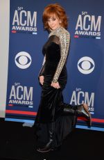 REBA MCENTIRE at 2019 Academy of Country Music Awards in Las Vegas 04/07/2019