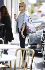 REESE WITHERSPOON Out for Lunch in Los Angeles 04/15/2019