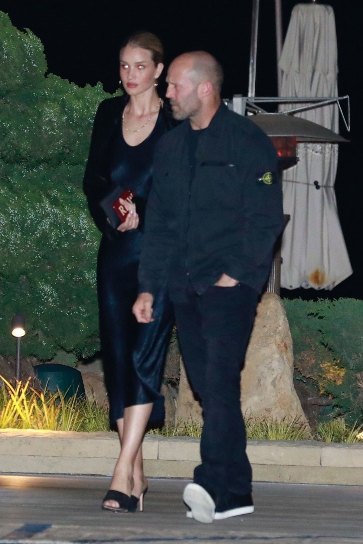 rosie-huntington-whiteley-and-jason-statham-at-nobu-in-malibu-04-12-2019-2.jpg