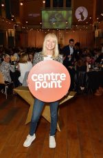 SARA COX at Ultimate Pub Quiz in London 04/03/2019