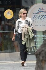 SARAH MICHELLE GELLAR at Dry Cleaning in Los Angeles 04/04/2019