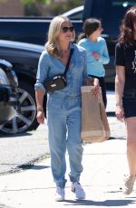 SARAH MICHELLE GELLAR Out in Los Angeles 04/13/2019