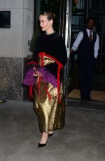 SARAH PAULSON Leaves Whitby Hotel in New York 04/03/2019