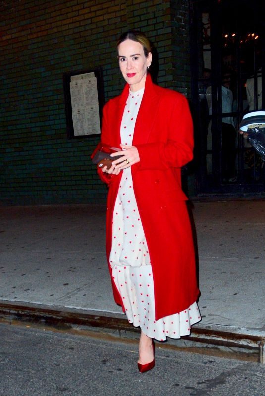 SARAH PAULSON Night Out in New York 04/04/2019