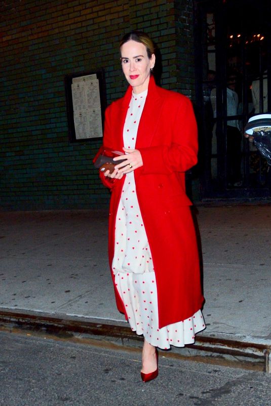 SARAH PAULSON Night Out in New York 04/04/2019