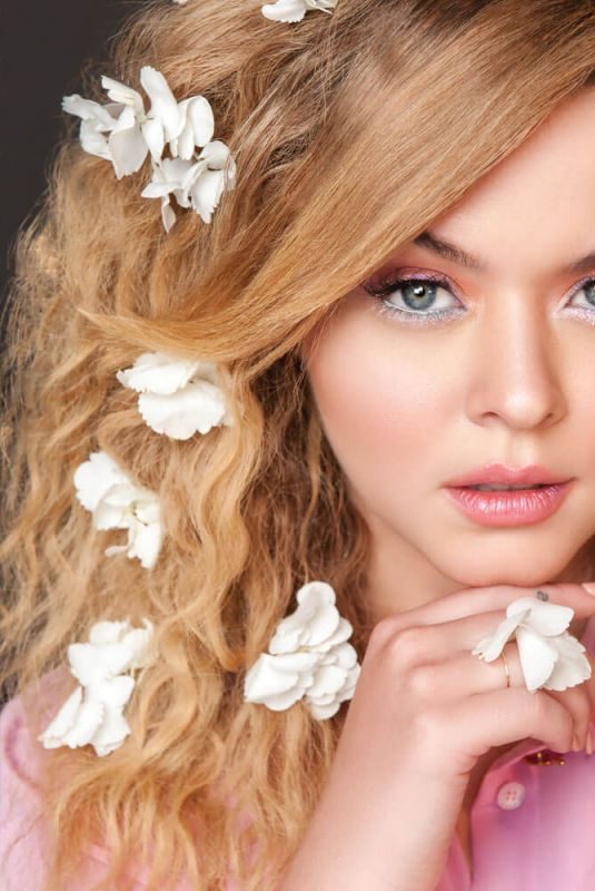SASHA PIETERSE for Inlove Magazine, Spring Fever 2019