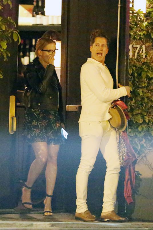 SCARLETT JOHANSSON and Bruce Bozzi Out for Dinner in Los Angeles 04/17/2019