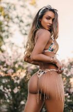 SOMMER RAY at Coachella Festival in Indio, April 2019