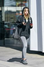 SUKI WATERHOUSE Leaves Equinox Gym in Los Angeles 04/18/2019