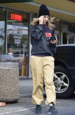 SUKI WATERHOUSE Leaves Whole Foods in West Hollywood 04/05/2019