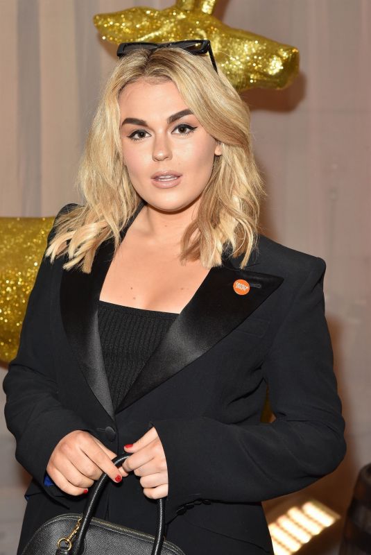 TALLIA STORM at Ultimate Pub Quiz in London 04/03/2019