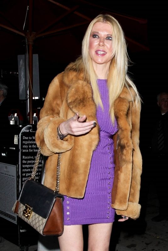 TARA REID at Craig