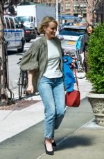 TAYLOR SCHILLING Out in New York 04/17/2019