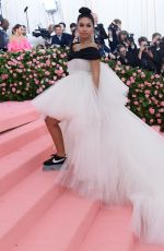 ALESSIA CARA at 2019 Met Gala in New York 05/06/2019