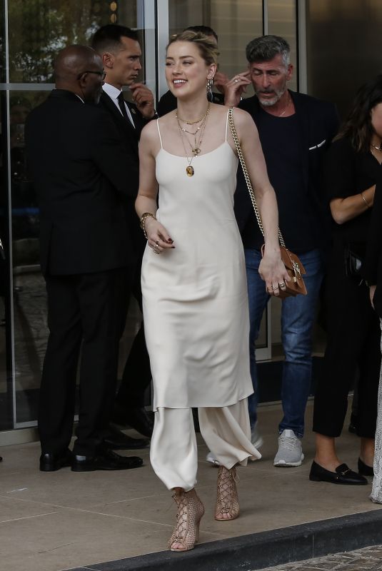 AMBER HEARD Arrives at Her Hotel in Cannes 05/14/2019