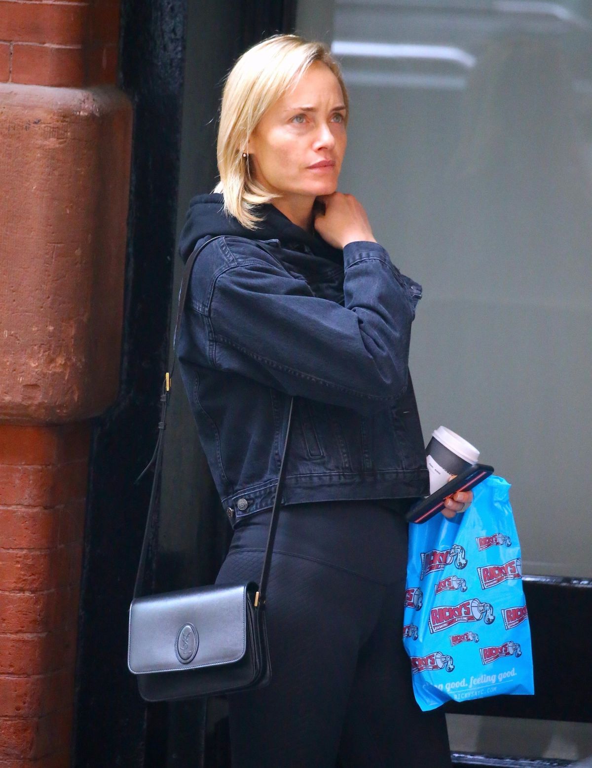 amber-valletta-and-anthony-vaccarello-out-in-new-york-05-04-2019-4.jpg
