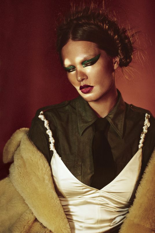 ANNA EWERS in W Magazine, Volume #3 2019