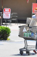 ARIEL WINTER Shopping at Grocery Store in Studio City 05/08/2019