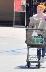 ARIEL WINTER Shopping at Grocery Store in Studio City 05/08/2019