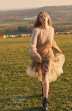 ARIZONA MUSE in Town & Country Magazine, UK May 2019