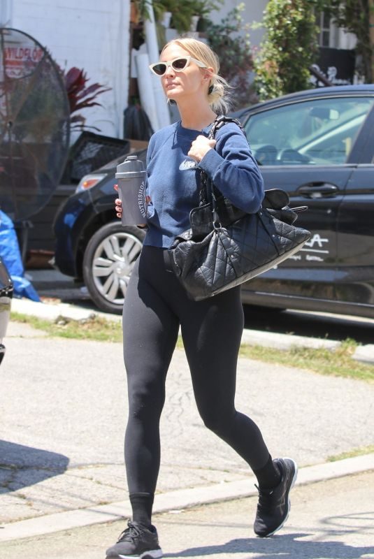 ASHLEE SIMPSON Arrives at a Gym in Los Angeles 05/30/2019