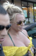 BRITNEY SPEARS at Vincitore Italian Restaurant in Agoura Hills 05/27/2019