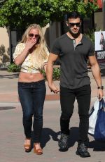 BRITNEY SPEARS Out Shopping at The Gap in Camarillo 05/17/2019