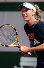 CAROLINE WOZNIACKI Practices at Roland Garros French Open Tournamet 05/24/2019