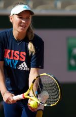 CAROLINE WOZNIACKI Practices at Roland Garros French Open Tournamet 05/24/2019