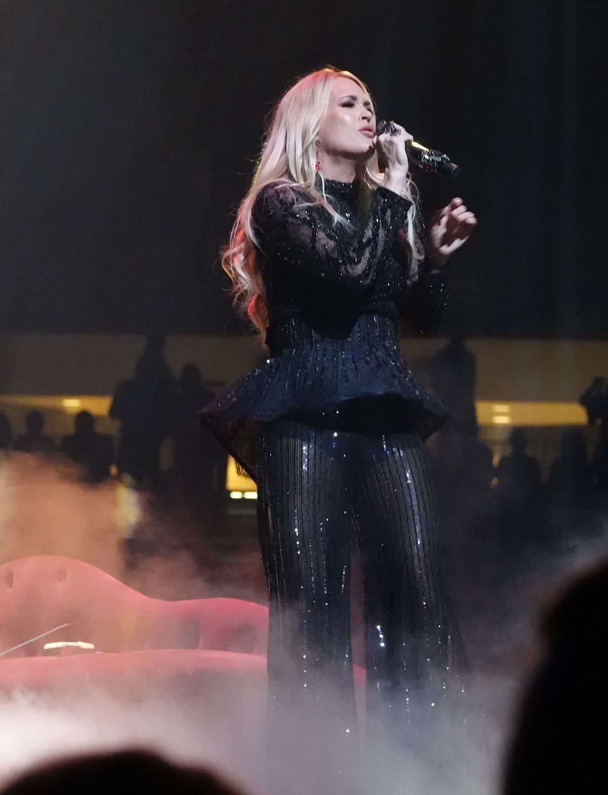 carrie-underwood-performs-at-mgm-grand-garden-arena-in-las-vegas-05-11-2019-5.jpg