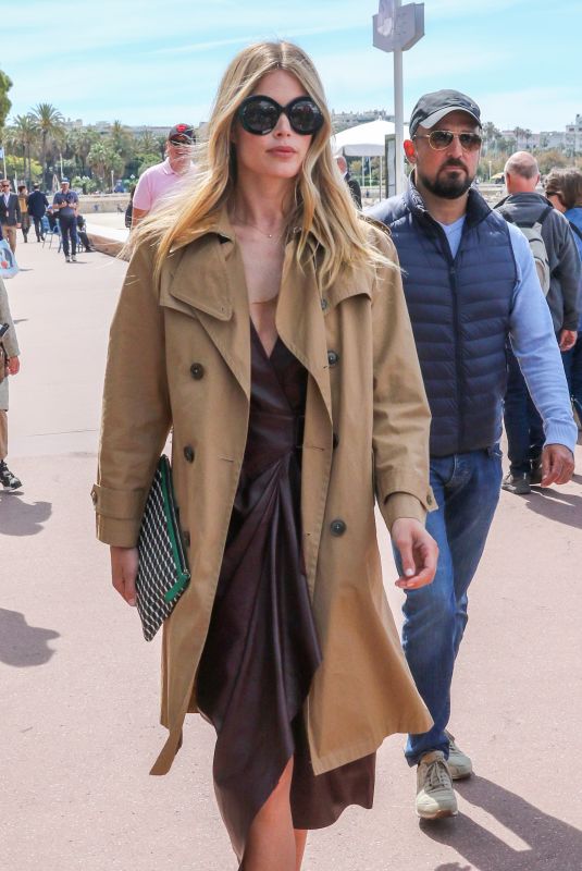 CLAUDIA SCHIFFER Out on Croisette at Cannes Film Festival 05/20/2019