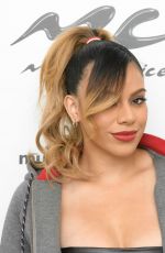 DINAH JANE at Music Choice in New York 05/13/2019