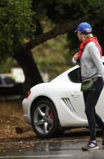ELIZABETH BANKS Out Hiking in Los Angeles 05/26/2019