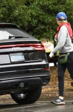 ELIZABETH BANKS Out Hiking in Los Angeles 05/26/2019