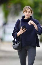 ELIZABETH OLSEN Leaves a Gym in Los Angeles 05/10/2019