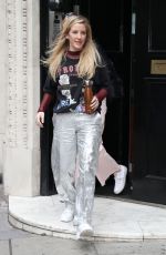 ELLIE GOULDING at Kiss Radio in London 05/09/2019