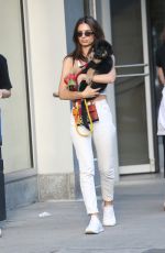 EMILY RATAJKOWSKI Walks Her Dog Out in New York 05/22/2019