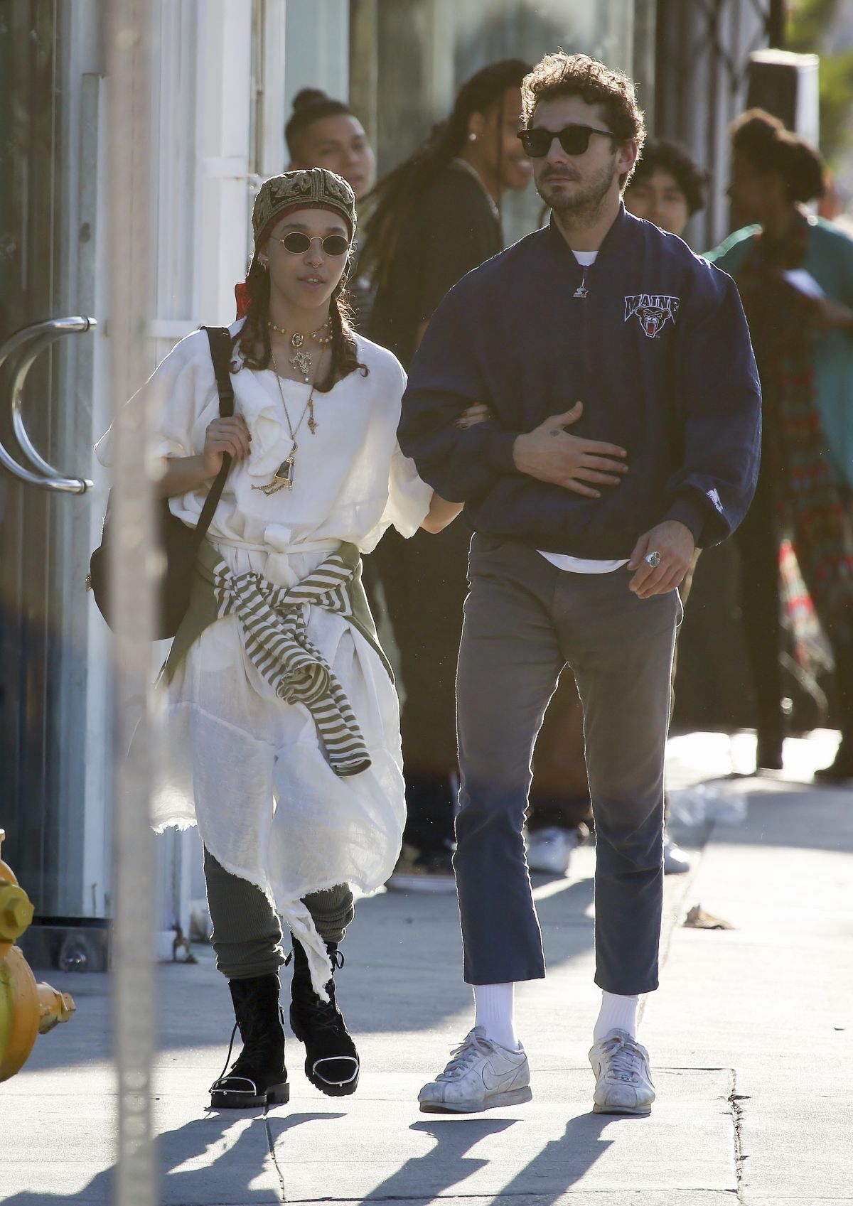 FKA TWIGS and Shia Labeouf Out Shopping in Los Angeles 04/29/2019 - HawtCelebs1200 x 1697