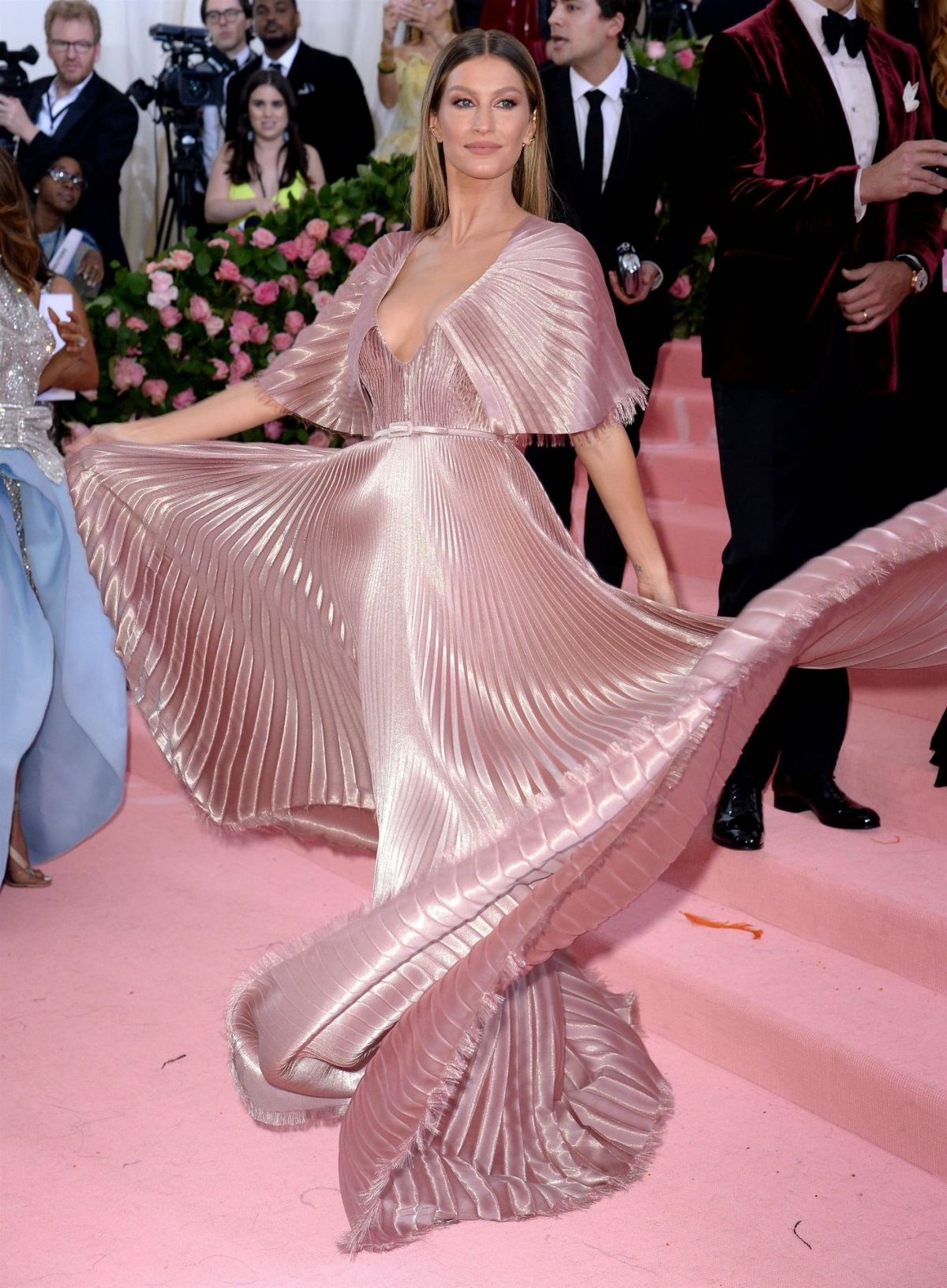 Everything You Need To Know About The Met Gala Gisele Bundchen Hot Sex Picture