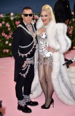 GWEN STEFANI at 2019 Met Gala in New York 05/06/2019