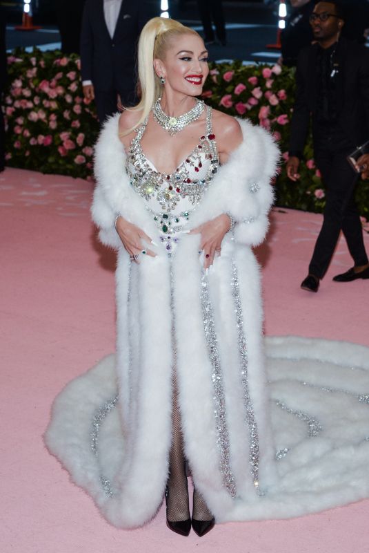 GWEN STEFANI at 2019 Met Gala in New York 05/06/2019