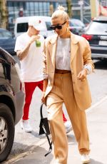 HAILEY and Justin BIEBER Out and About in New York 05/04/2019