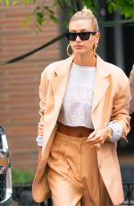 HAILEY and Justin BIEBER Out and About in New York 05/04/2019