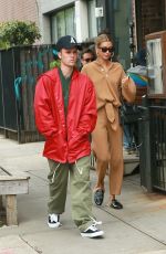 HAILEY and Justin BIEBER Out for Lunch in New York 05/03/2019