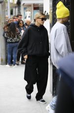 HAILEY and Justin BIEBER Out Shopping in Beverly Hills 05/26/2019
