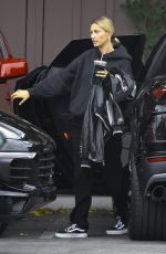 HAILEY and Justin BIEBER Out Shopping in Beverly Hills 05/26/2019