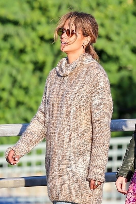 HALLE BERRY Out for Lunch in Studio City 05/25/2019