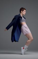 HELOISE LETISSIER (Christine and the Queens) for L