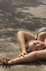 HUNTER MCGRADY in Sports Illustrated Swimsuit 2019 Issue